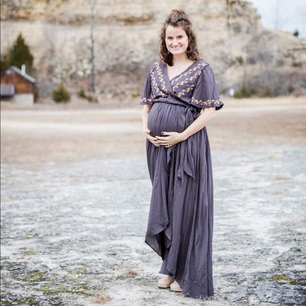 Parklan Embroidered Dress in Charcoal